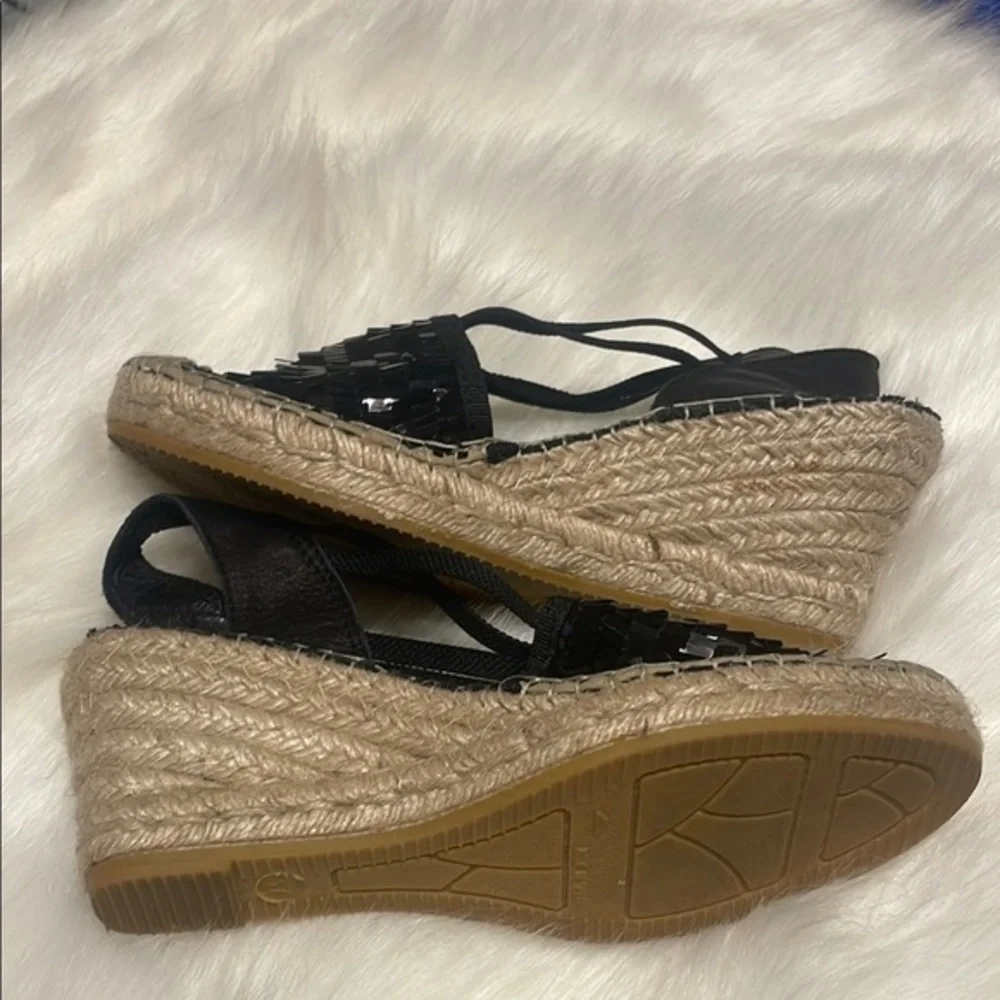 Black Vidoretta Sandals